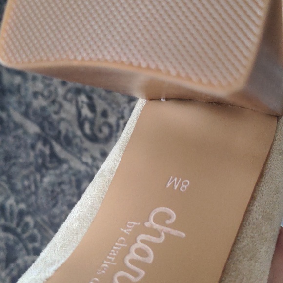 Charles by Charles David Nandi Platforms - Picture 4 of 6